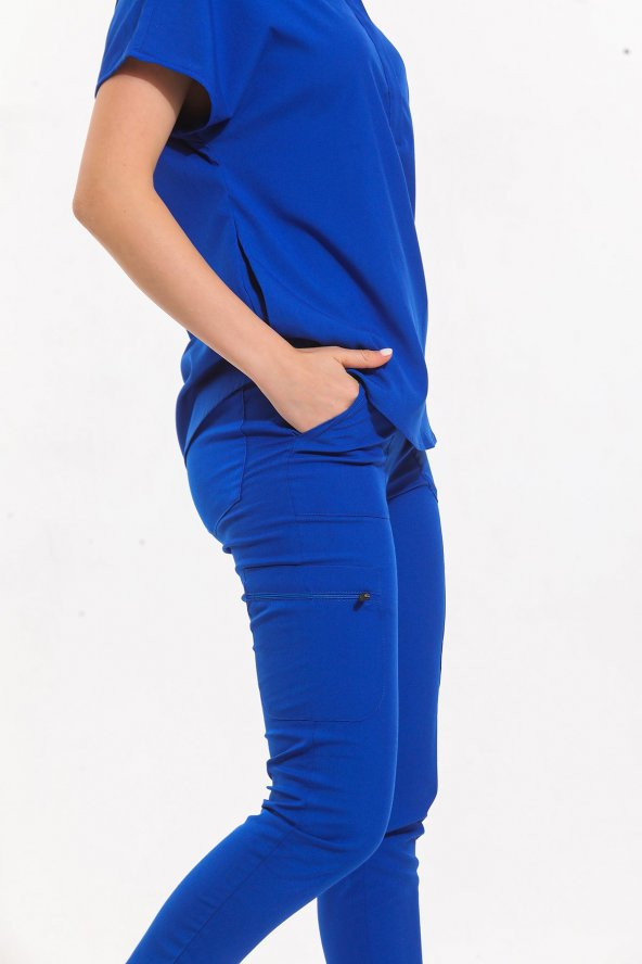 SANEM- Kadın Likralı Royal Mavi Üniforma Üst - 3