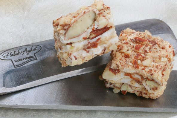 Haluk Aydın Kuruyemiş Baklava Fındık Kremalı Badem Kaplı 700 Gr - 2
