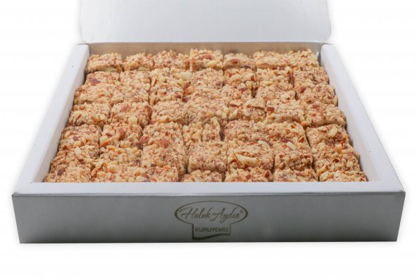 Haluk Aydın Kuruyemiş Baklava Fındık Kremalı Badem Kaplı 700 Gr - 3