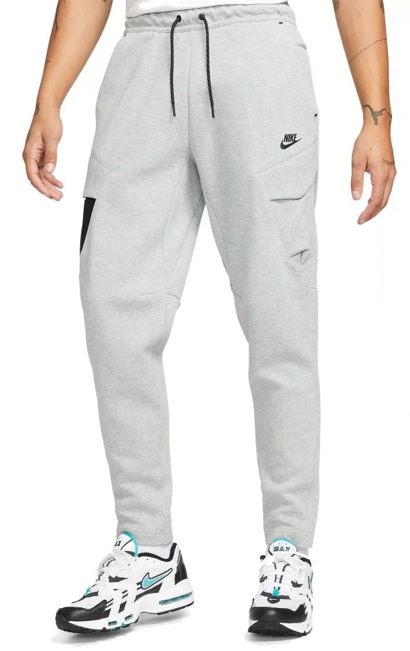 Nike DM6453-063 Sportswear Tech Fleece Jogger Pants