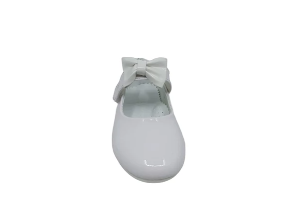 Zerhan 350 Kız Çocuk Beyaz Rugan Fiyonklu Cırtlı Babet - Resim 4