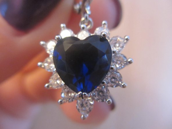 Worldshop SWAROVSKİ TAŞLI GÜMÜŞ PIRLANTA İŞLEMELİ TAKI SETİ, AHŞAP KUTU İÇERİSİNDE - 2