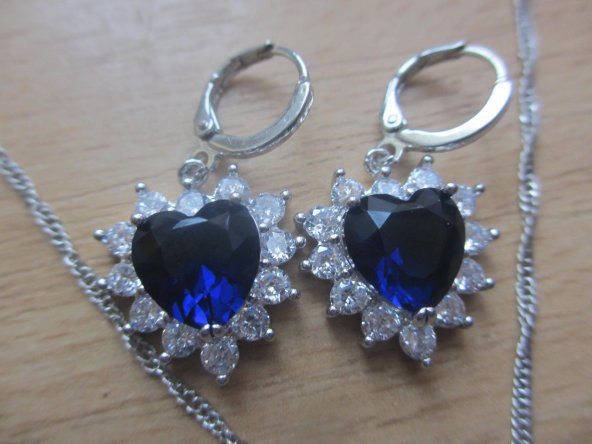 Worldshop SWAROVSKİ TAŞLI GÜMÜŞ PIRLANTA İŞLEMELİ TAKI SETİ, AHŞAP KUTU İÇERİSİNDE - 3