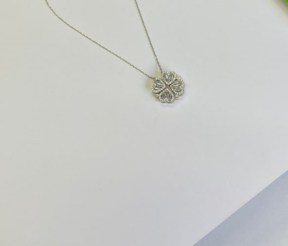 SilverPoint Baget Taşlı Kalp Figürlü Kolye - Resim 2