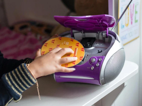 LENCO SCD-24 MOR - CD ÇALARLI TAŞINABİLİR Müzik Seti STEREO FM RADYO - MOR - 9