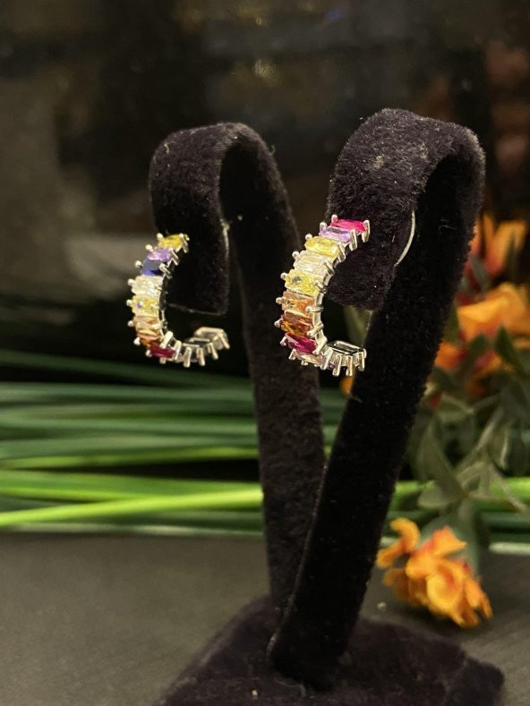 Aksesuar Çarşısı Renkli Zirkon Baget Taş Küpe Silver ürün görseli