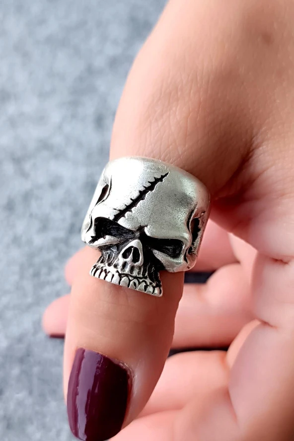 Dikişli Kuru Kafa Şekilli Erkek Yüzük Gümüş Kaplama Ayarlanabilir El Yapımı Erkek Yüzük ürün görseli 1