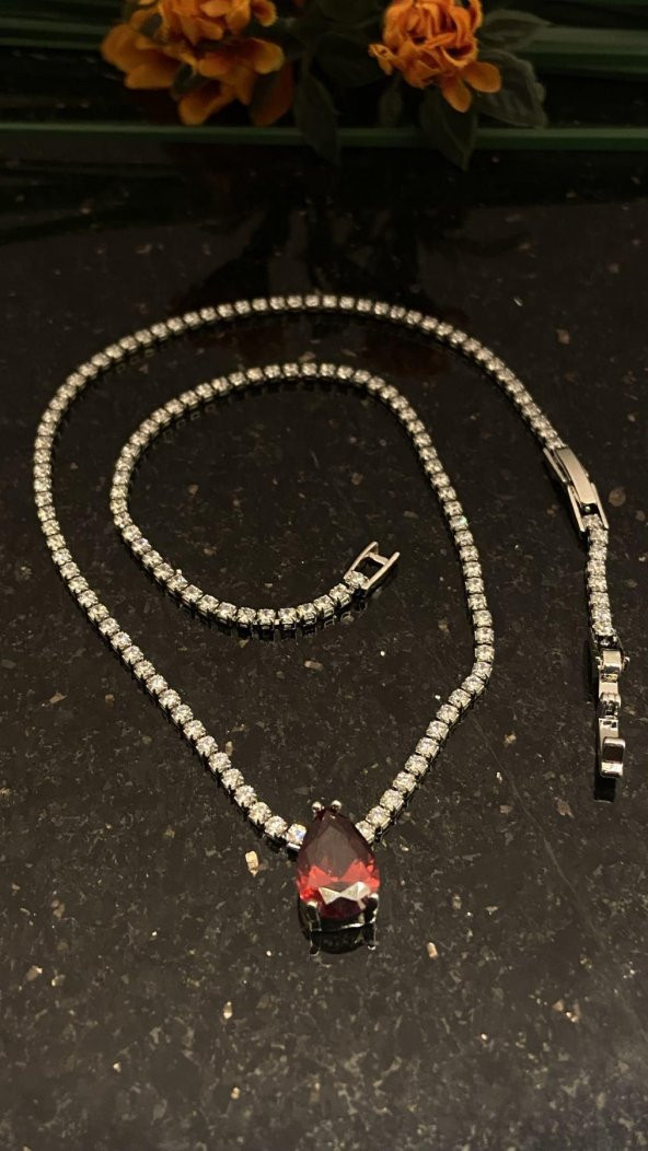 Aksesuar Çarşısı Kırmızı Damla Zirkon Taşlı Su Yolu Kolye ürün görseli