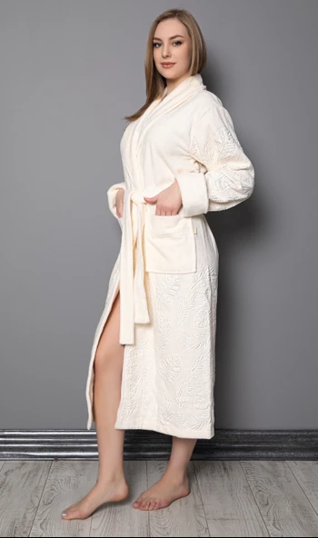 Krem Şal Yaka Eteği Jakarlı Bambu Pamuklu Bayan Bornozu ürün görseli