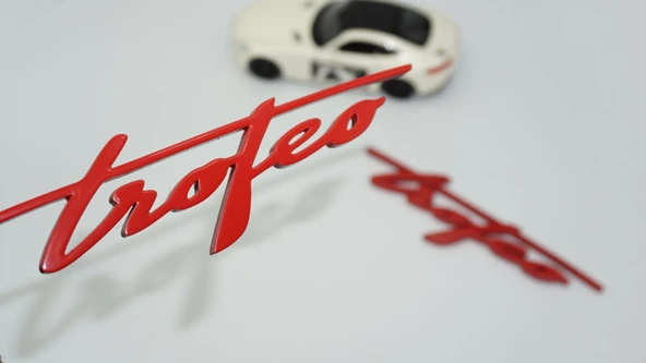 DK Tuning Maserati Trofeo Çamurluk Kırmızı Yazı Logo Amblem ürün görseli