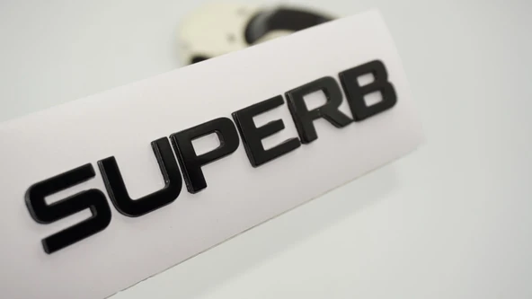 DK Tuning Skoda SUPERB Bagaj Yeni Nesil Parlak Siyah Yazı Logo Arma ürün görseli 1