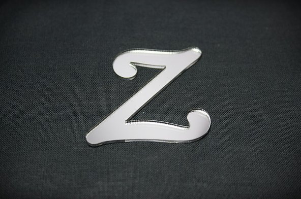 Benim Marifetlerim Z Harfi Gümüş Aynalı Pleksi 4 cm