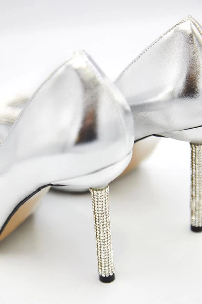 Kadın Taş Toka Detaylı Stiletto - 8