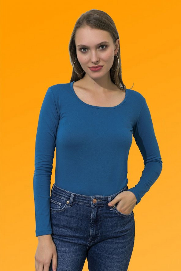 Uzun Kollu Mavi Bayan Body Geniş Yaka Regular Fit
