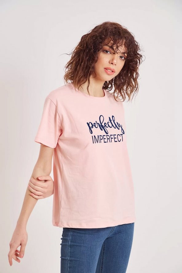 Kadın Perfectly Yazı Baskılı Pudra Renk T-shirt - 2