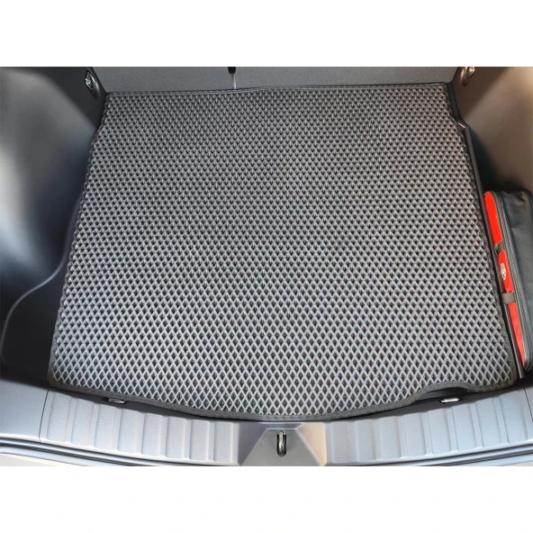 Bod Toyota Corolla Cross Bagaj Havuzu 2022-Sonrası - Resim 3