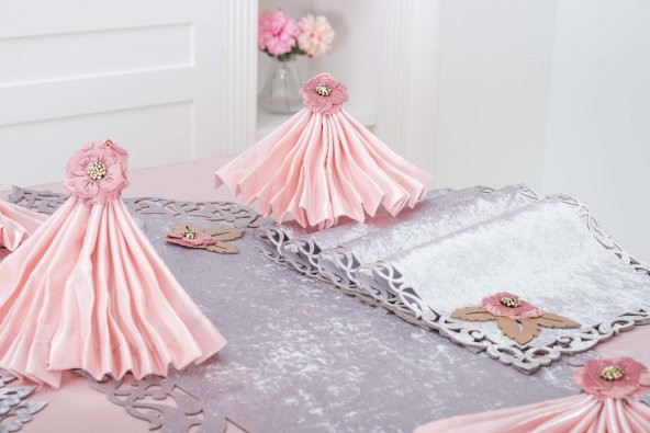 Finezza Afife Kadife Gümüş Pudra Sofra Takımı 8 kişilik 160x230 cm 34 Prç -1425 - 5
