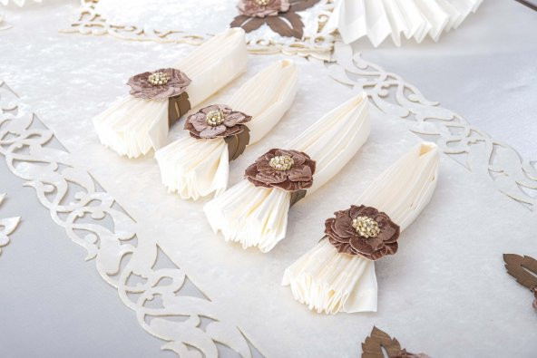 Finezza Afife Kadife Kreme Krem Sofra Takımı 8 kişilik 160x230 cm 34 Parça -1427 - Resim 2