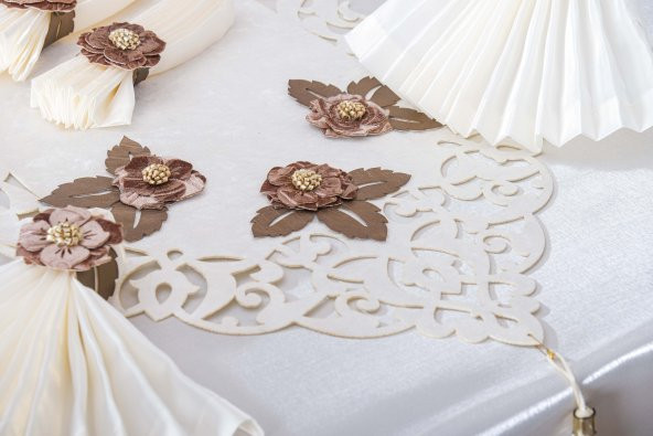 Finezza Afife Kadife Kreme Krem Sofra Takımı 8 kişilik 160x230 cm 34 Parça -1427 - Resim 6