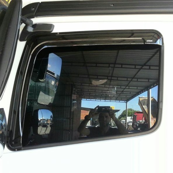 İtibar MERCEDES AXOR 1840 CAM RÜZGARLIĞI - 1