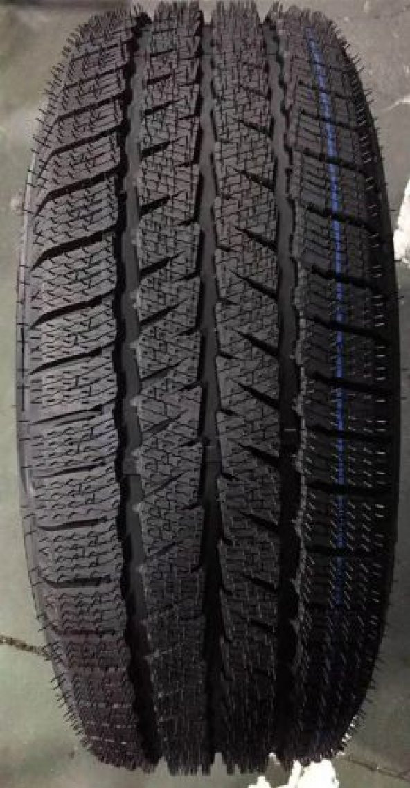 Hiada 21575 R16C 113R 8Kat HD627 Kış Lastiği 2022 - 2
