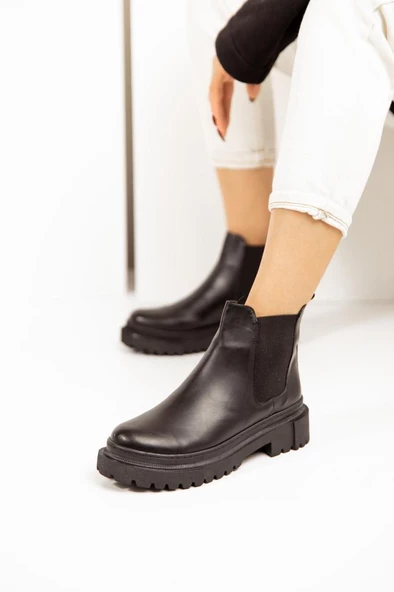 Kenar Lastik Detaylı Kalın Tabanlı Chelsea Kadın Bot - 10