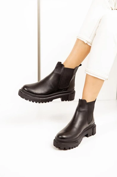 Kenar Lastik Detaylı Kalın Tabanlı Chelsea Kadın Bot - 12