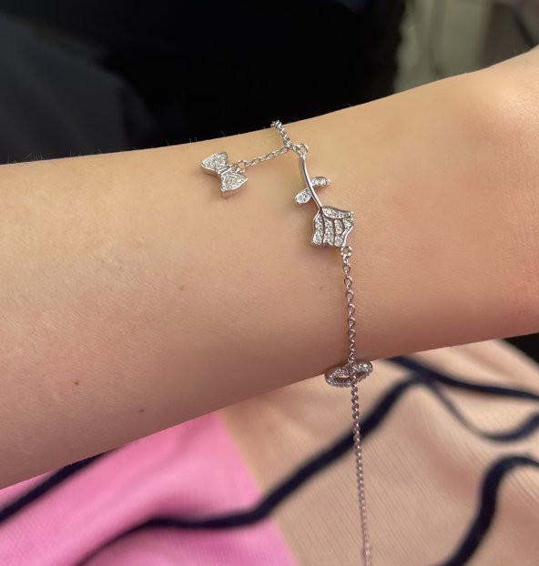 SilverPoint Sallantılı Ek Detaylı Gül Figürlü Bileklik - Resim 3