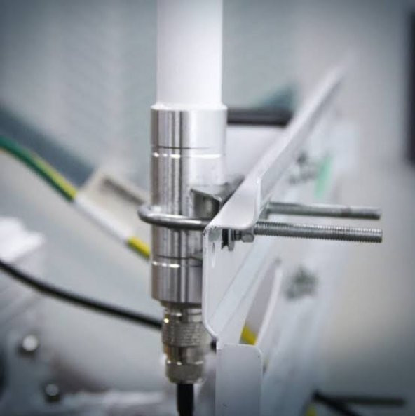 Helium LORAWAN 5.8 DBI 80 CM FİBER ANTEN VE BAĞLANTI APARATI - 2