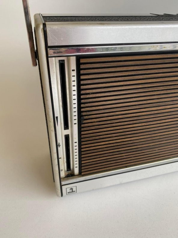 Grundig Elite Boy 1000 Dekoratif Antika Radyo (Arızalı) 055 - 3