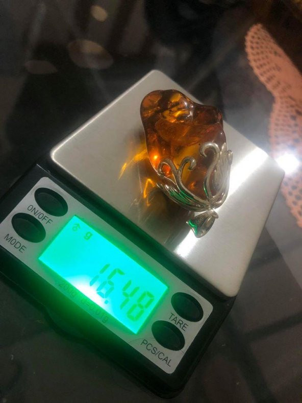 DOĞAL KAYA DAMLA KEHRİBAR KOLYE UCU OTANTİK GÜMÜŞ APARATLI 16,48 Gram