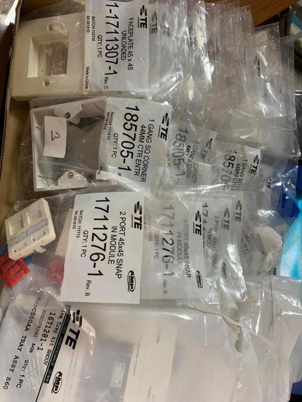 TE Connectivity Amp Modül Priz vs Kapağı 36 Adet - Resim 2