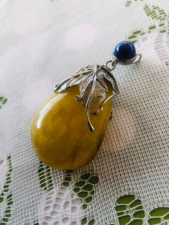 DOĞAL KAYA DAMLA KEHRİBAR LAPİS LAZULİ TAŞLI KOLYE UCU 32,28 Gram - 4