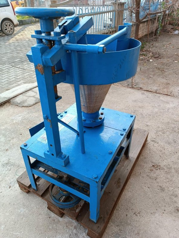 Sewai Parçalama ve Ezme Makinesi 125x75x60 cm (Motorsuz) - 4