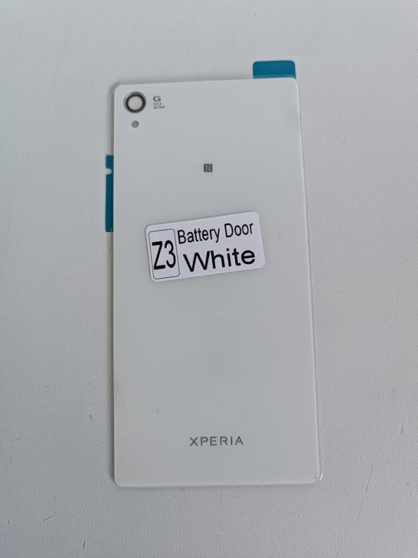 Sony Xperia Z3 Arka Pil Kapağı Beyaz