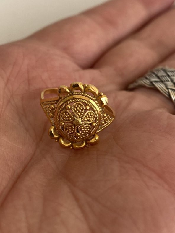 İşlemeli 22 Ayar Altın Yüzük 2,75 Gram - 5