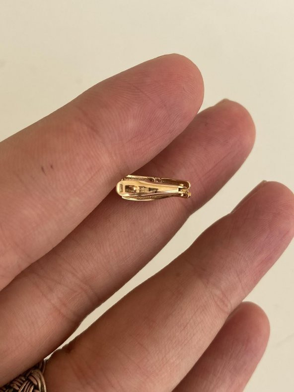 Taş İşlemeli 14 Ayar Altın Küpe (Tek) 0,85 Gram - 6