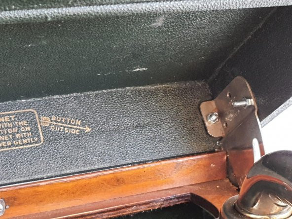 Polyphon Musik Antika Çanta Gramofon 079 (Hafif Hasarlı) - 7