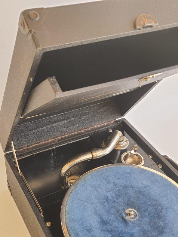 Saturn Antika Çanta Gramofon 070 - 7