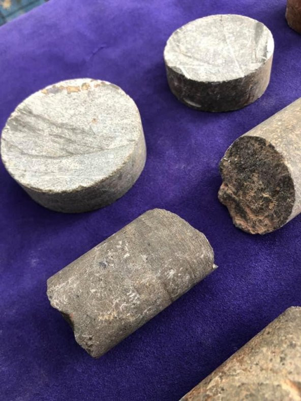 Doğal Kuvars Taş Serisi 1392 Gram - 5