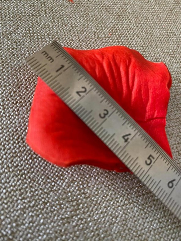 Yapay Kırmızı Gül Yaprağı 5x5cm 96 Adet - Yapay Gül Yaprak - 4