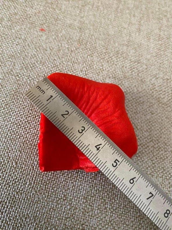 Yapay Kırmızı Gül Yaprağı 5x5cm 96 Adet - Yapay Gül Yaprak - 5