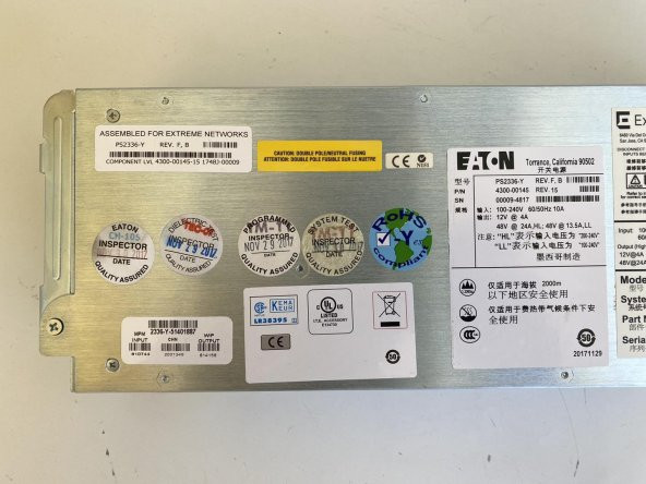 Extreme Networks 60020 100-240V 700W/1200W Power Supply - 4