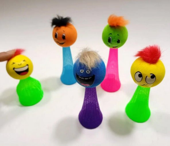 4 Adet Fırlayan Surat Çok Renk Işıklı Bas Fırlat ZıpZıp Oyuncak Emoji Toplar Zevkle Zıplayan Işıklar - 7