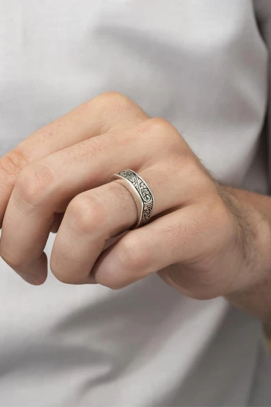 Kalem İşlemeli Motifli Gümüş Erkek Yüzük - Resim 2