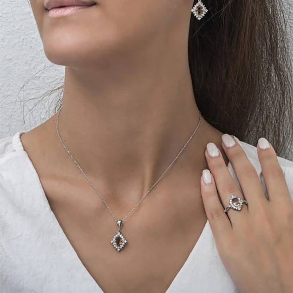 Zultanit Taşlı Baget Gümüş Bayan Takı Seti - Resim 4