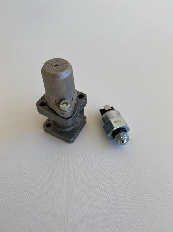 Bal-Tech 0919 Yağ Müşürü ve Hidrolik Kumanda Kolu Bağlantı Aparatı