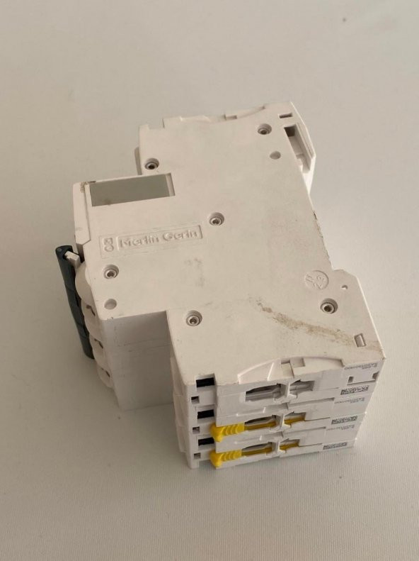 Schneider Electric IC60H 3 Kutup 20A 10kA Sigorta A9F07320 - 6