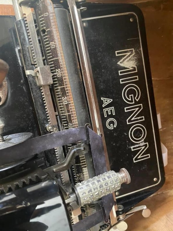 AEG Mignon Model 4 Antika Daktilo - Koleksiyonluk Ahşap Kasalı Daktilo No2 - 2