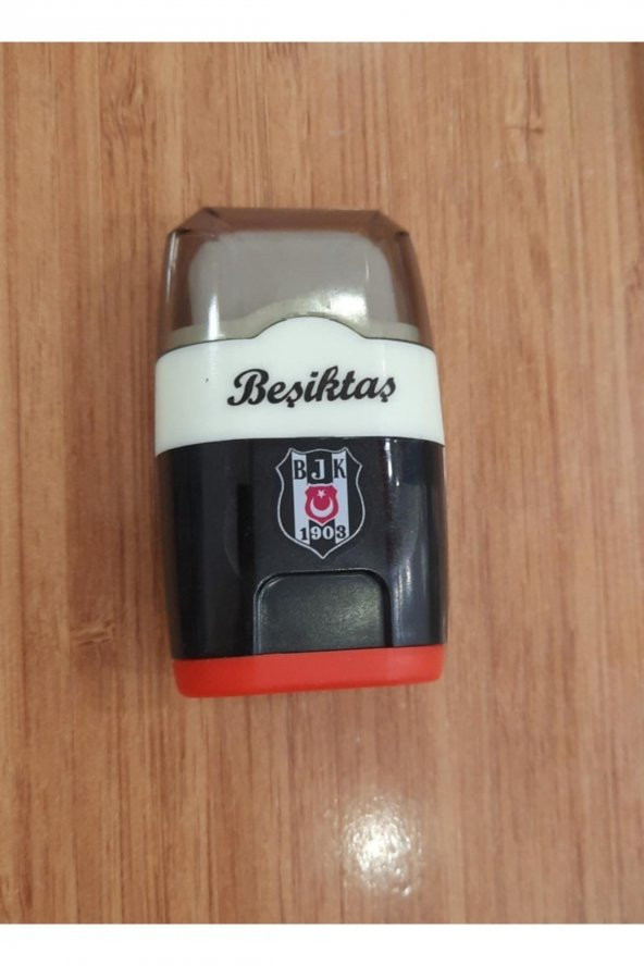 Beşiktaş Lisanslı Silgili Kalemtraş Iki Delikli 1 Adet